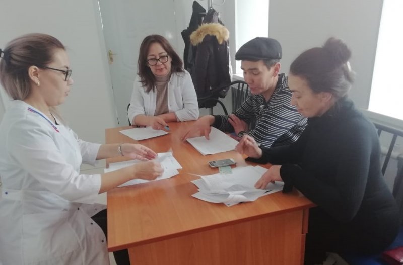 Read more about the article ИЕТ арасындағы аутрич-қызметкерлермен кездесу